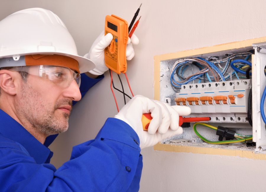 Powering Homes Safely: The Expert Guide to Your 200 Amp Panel